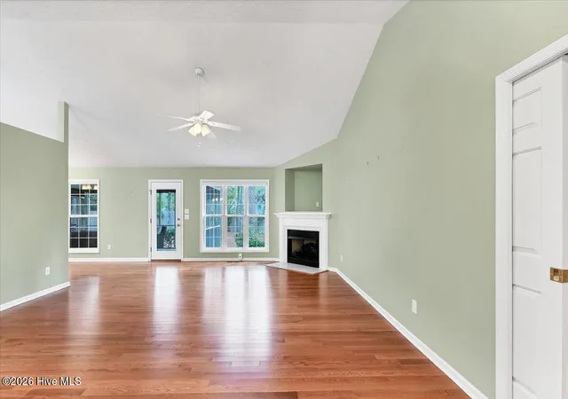 Photo 4 of Single family home for sale at 3 Oak Tree Ln, Pinehurst, NC 28374 | MLS# 100594903 | Listing updated on 2026-08-18