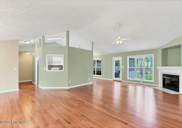 Photo 5 of Single family home for sale at 3 Oak Tree Ln, Pinehurst, NC 28374 | MLS# 100594903 | Listing updated on 2026-08-18