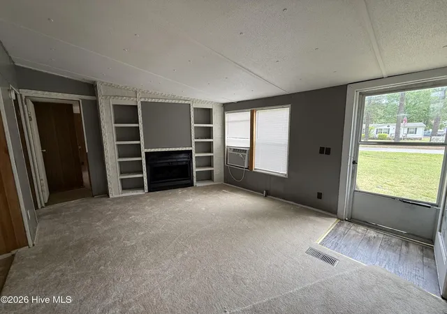 Photo 3 of Manufactured home for sale at 424 White Oak Dr, Edenton, NC 27932 | MLS# 100572058 | Listing updated on 2026-09-13