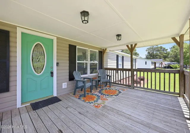 Homes for sale in Hubert, NC | 204 Kings Pkwy, Hubert, NC 28539 | MLS# 100579264