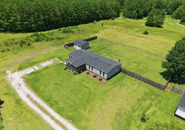 Homes for sale in Hubert, NC | 204 Kings Pkwy, Hubert, NC 28539 | MLS# 100579264