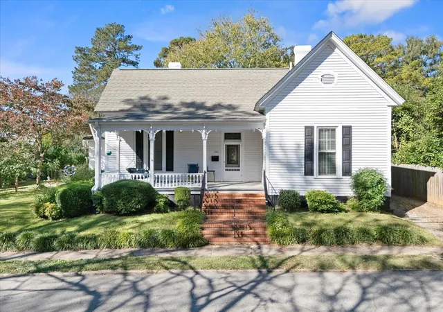 Homes for sale in Washington, GA | 206 S Alexander Ave, Washington, GA 30673 | MLS# 98203982