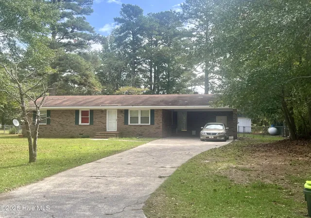 Homes for sale in Grifton, NC | 6567 Fairway Dr, Grifton, NC 28530 | MLS# 100540085