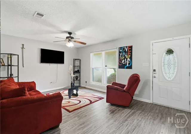 Photo 3 of Single family home for sale at 615 Madison Dr, Hinesville, GA 31313 | MLS# SA362803 | Listing updated on 2026-08-17