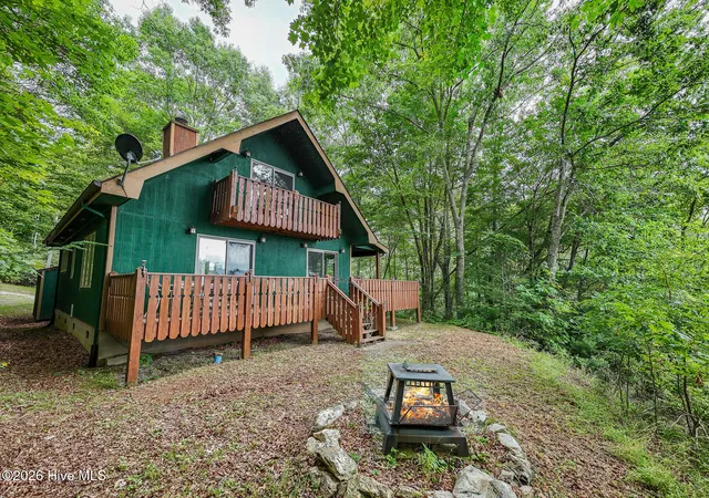 Photo 3 of Single family home for sale at 259 Laurel Ln, Topton, NC 28781 | MLS# 100588899 | Listing updated on 2026-08-18
