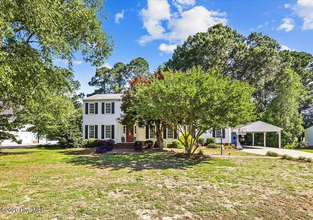 Photo 3 of Single family home for sale at 206 Ramblewood Dr, Mount Olive, NC 28365 | MLS# 100579894 | Listing updated on 2026-08-18