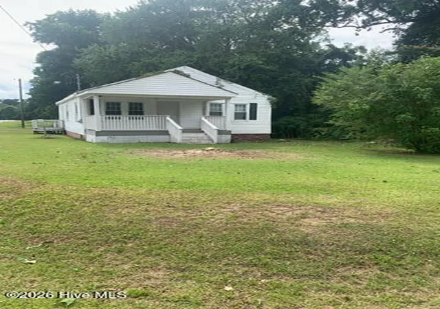 Single family home for sale at 22 Warren Chapel Church Rd, Chocowinity, NC 27817 | MLS# 100593440
