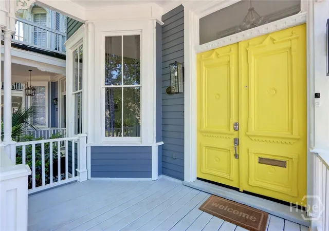 Homes for sale in Savannah, GA | 315 W Hall St, Savannah, GA 31401 | MLS# SA348746