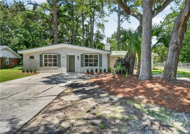 Photo 2 of Single family home for sale at 12401 Sunnybrook Rd, Savannah, GA 31419 | MLS# SA358548 | Listing updated on 2026-08-17