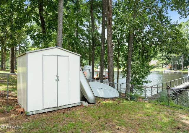 Photo 4 of Single family home for sale at 170 Sleepy Crk Dr, Dudley, NC 28333 | MLS# 100593188 | Listing updated on 2026-09-12