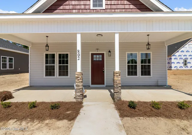 Homes for sale in Clinton, NC | 802 Holmes St, Clinton, NC 28328 | MLS# 100548606