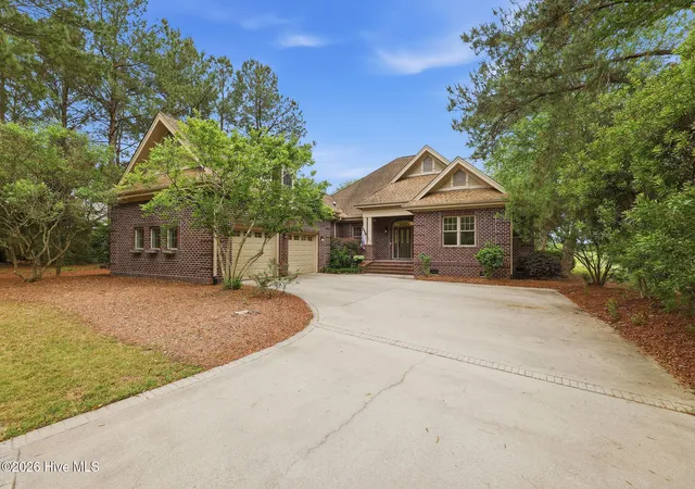 Photo 3 of Single family home for sale at 168 Cedar Point Dr, Wallace, NC 28466 | MLS# 100570425 | Listing updated on 2026-10-02