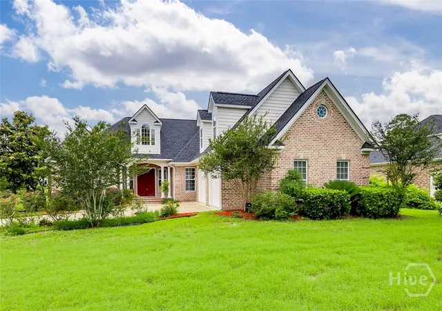 Photo 3 of Single family home for sale at 327 Purple Plum Dr, Rincon, GA 31326 | MLS# SA356877 | Listing updated on 2026-09-10