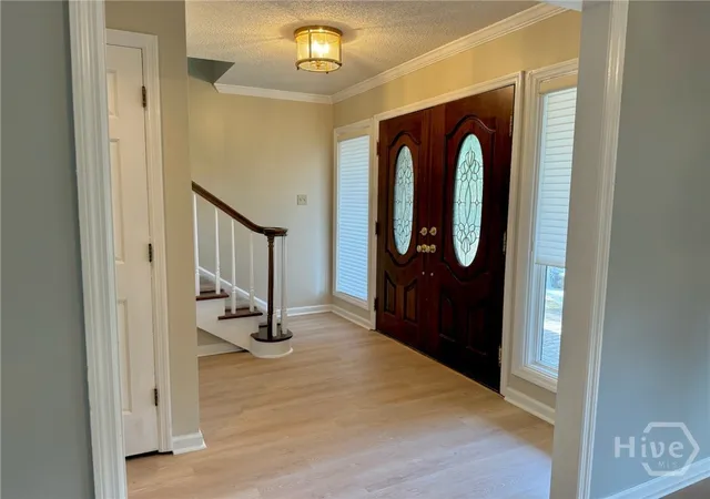 Photo 3 of Single family home for sale at 10 Cove Dr, Savannah, GA 31419 | MLS# SA360308 | Listing updated on 2026-10-10