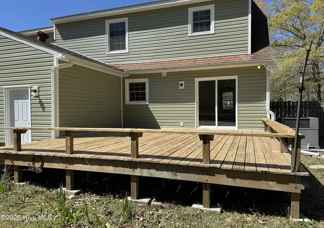 Photo 3 of Single family home for sale at 2 Raintree Way, Havelock, NC 28532 | MLS# 100585776 | Listing updated on 2026-08-18