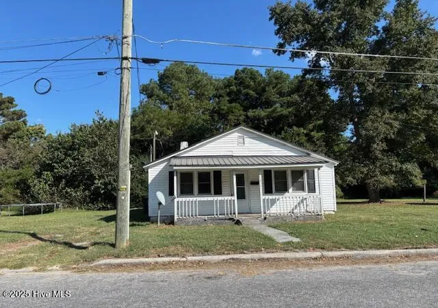 Homes for sale in Farmville, NC | 3645 Williams St, Farmville, NC 27828 | MLS# 100531795