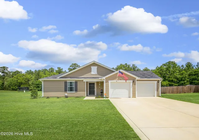 Photo 1 of Single family home for sale at 213 Walters Run Dr, Raeford, NC 28376 | MLS# 100577179 | Listing updated on 2026-08-21