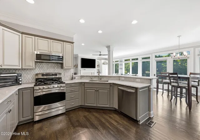 Photo 3 of Single family home for sale at 2203 Hidden Harbor Dr, New Bern, NC 28562 | MLS# 100588517 | Listing updated on 2026-09-17