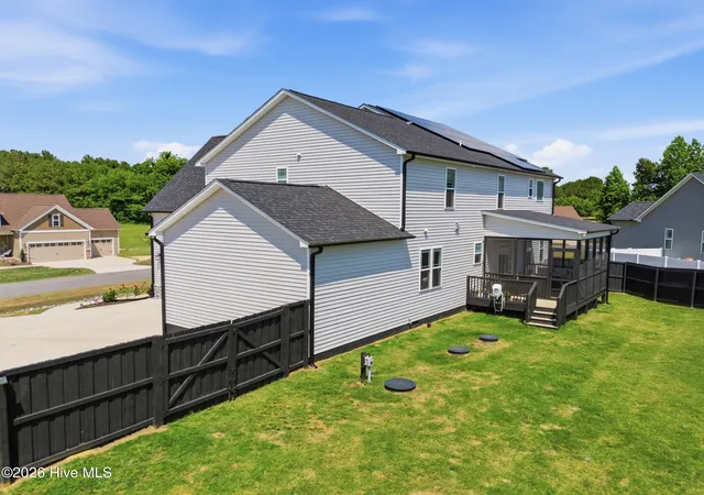 Photo 3 of Single family home for sale at 69 Red Rocks Cir, Benson, NC 27504 | MLS# 100593976 | Listing updated on 2026-09-22