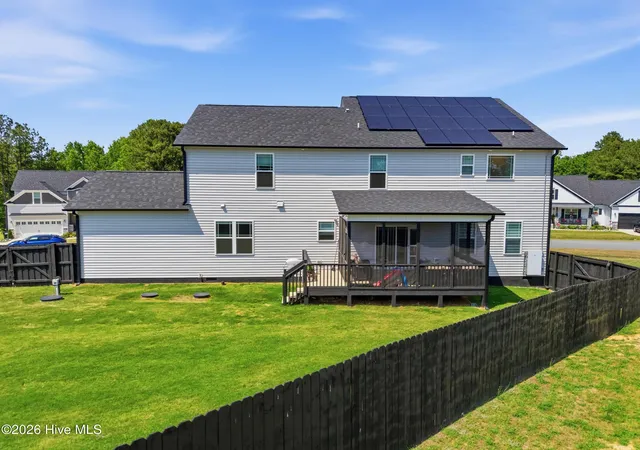 Photo 4 of Single family home for sale at 69 Red Rocks Cir, Benson, NC 27504 | MLS# 100593976 | Listing updated on 2026-09-22