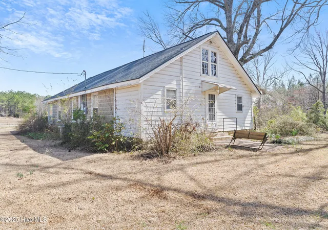 Photo 4 of Single family home for sale at 277 Old Woods Rd, Rockingham, NC 28379 | MLS# 100492926 | Listing updated on 2026-05-21