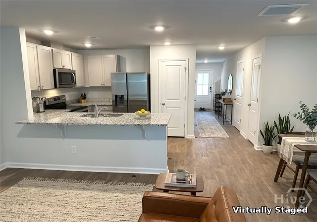 Photo 4 of Townhouse for sale at 145 Coneflower Rd, Bloomingdale, GA None | MLS# SA361238 | Listing updated on 2026-09-13