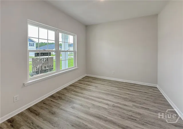 Photo 2 of Single family home for sale at 185 Pitchline Dr, Hinesville, GA 31313 | MLS# SA351551 | Listing updated on 2026-09-10
