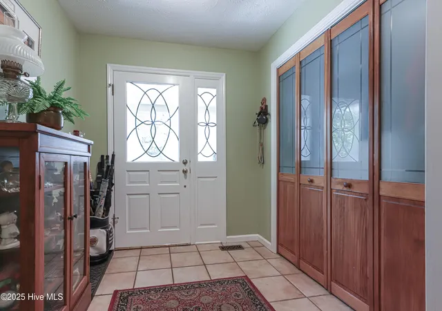 Photo 4 of Single family home for sale at 1 Collett Ln, Pinehurst, NC 28374 | MLS# 100557379 | Listing updated on 2026-09-30