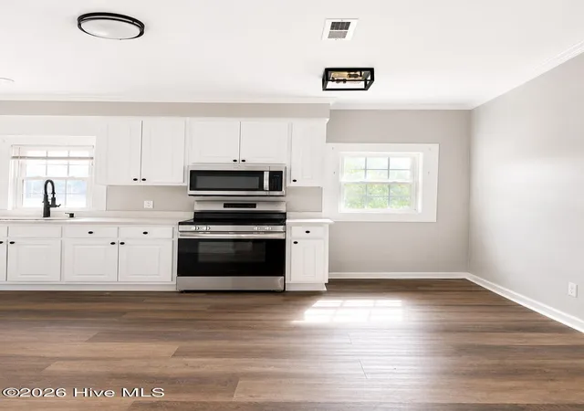 9th image of 1100 Churchill Ave Sw, Wilson, NC 27893 | MLS# 100596211