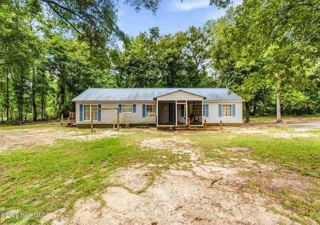 Photo 2 of Manufactured home for sale at 352 Northside Dr, Rockingham, NC 28379 | MLS# 100595970 | Listing updated on 2026-08-18