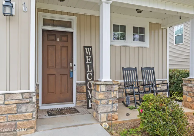 Photo 3 of Single family home for sale at 876 Williford Run Dr, Grovetown, GA 30813 | MLS# 100599920 | Listing updated on 2026-09-07
