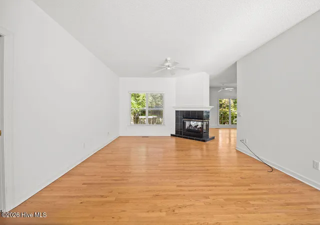 Photo 3 of Single family home for sale at 30 Oakmont Cir, Pinehurst, NC 28374 | MLS# 100567818 | Listing updated on 2026-09-04