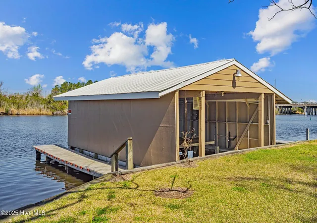 3rd image of 205 Anne St, Jacksonville, NC 28540 | MLS# 100546062