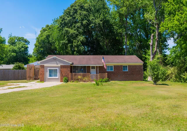 1st image of 200 Dale Dr, Jacksonville, NC 28540 | MLS# 100564007
