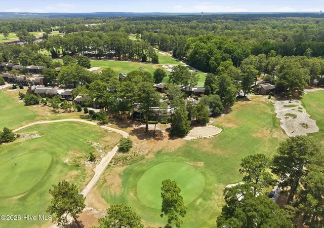 Homes for sale in Pinehurst, NC | 85 Pine Valley Road, Pinehurst, NC 28374 | Houzeo