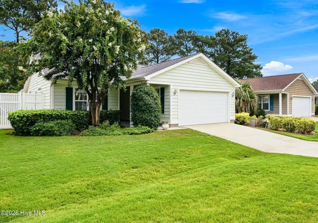 Photo 1 of Single family home for sale at 5219 Minnesota Dr Se, Southport, NC 28461 | MLS# 100598573 | Listing updated on 2026-09-01