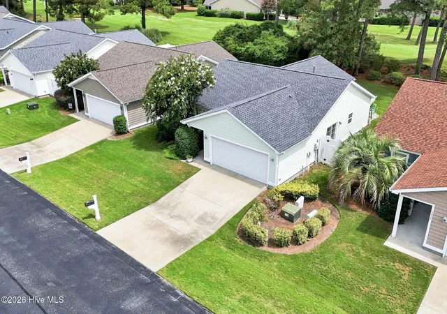 Photo 3 of Single family home for sale at 5219 Minnesota Dr Se, Southport, NC 28461 | MLS# 100598573 | Listing updated on 2026-09-01