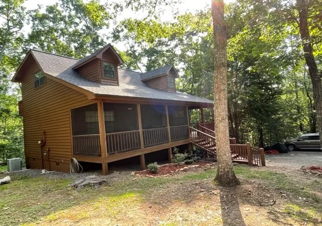 Homes for sale in Murphy, NC | 420 W Ridge Dr, Murphy, NC 28906 | MLS# 98543805
