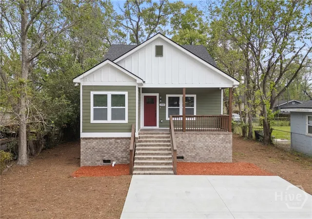 Homes for sale in Savannah, GA | 2010 Packard Ave, Savannah, GA 31405 | MLS# SA351150