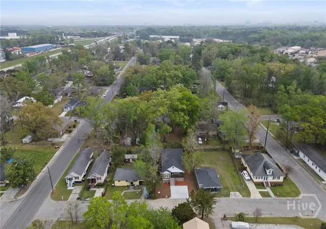 Homes for sale in Savannah, GA | 2010 Packard Ave, Savannah, GA 31405 | MLS# SA351150