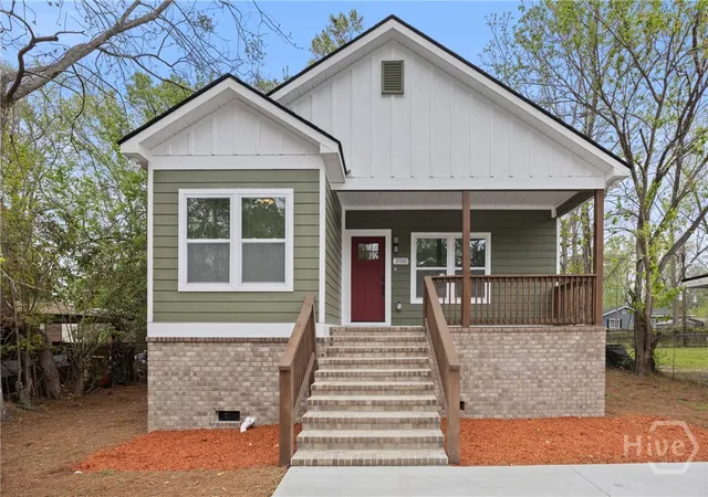 Homes for sale in Savannah, GA | 2010 Packard Ave, Savannah, GA 31405 | MLS# SA351150