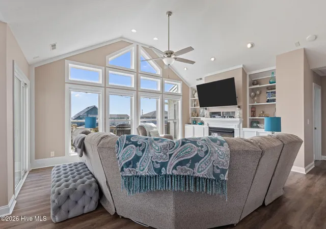 5th image of 2009 Emerald Dr, Emerald Isle, NC 28594 | MLS# 100563180