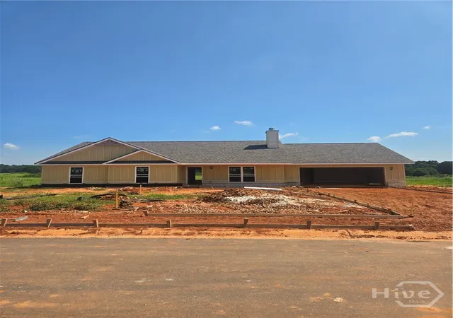 Photo 1 of Single family home for sale at 424 Seashell Ct #18, Statham, GA 30666 | MLS# CL362873 | Listing updated on 2026-08-18