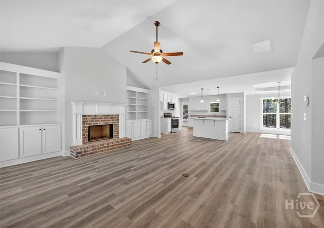Photo 3 of Single family home for sale at 424 Seashell Ct #18, Statham, GA 30666 | MLS# CL362873 | Listing updated on 2026-08-18