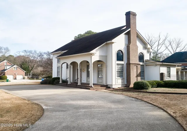 Photo 3 of Single family home for sale at 1800 Westbrook Dr Nw, Wilson, NC 27896 | MLS# 100558341 | Listing updated on 2026-09-08