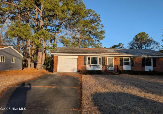 1st image of 204 Shamrock Dr, Jacksonville, NC 28540 | MLS# 100548942