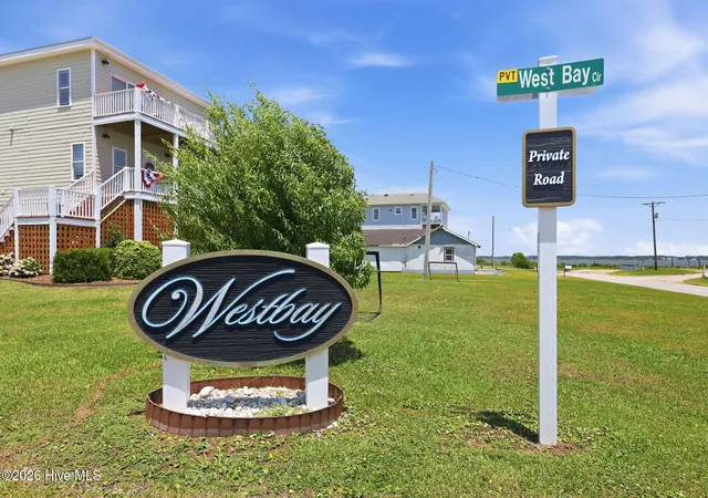 3rd image of 134 Westbay Cir, Harkers Island, NC 28531 | MLS# 100586494