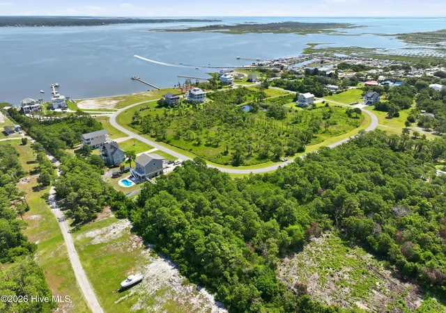 4th image of 134 Westbay Cir, Harkers Island, NC 28531 | MLS# 100586494