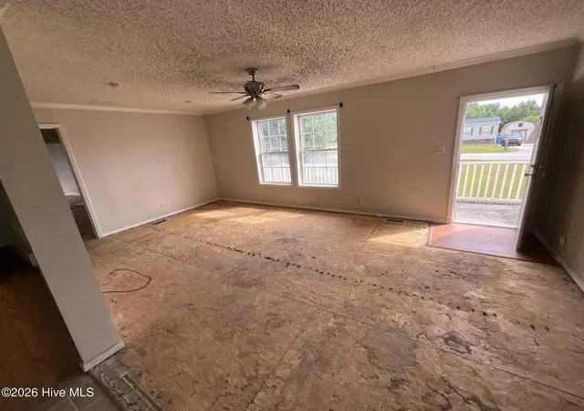 Photo 2 of Manufactured home for sale at 102 Cypress Knee Dr, Richlands, NC 28574 | MLS# 100588363 | Listing updated on 2026-09-15
