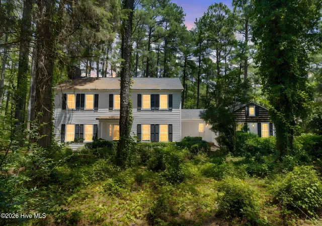 Photo 2 of Single family home for sale at 102 James Crk Rd, Southern Pines, NC 28387 | MLS# 100595915 | Listing updated on 2026-09-04